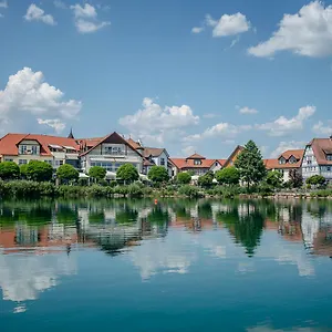 seehotel-niedernberg-das-dorf-am-see.com-bavaria.com/
